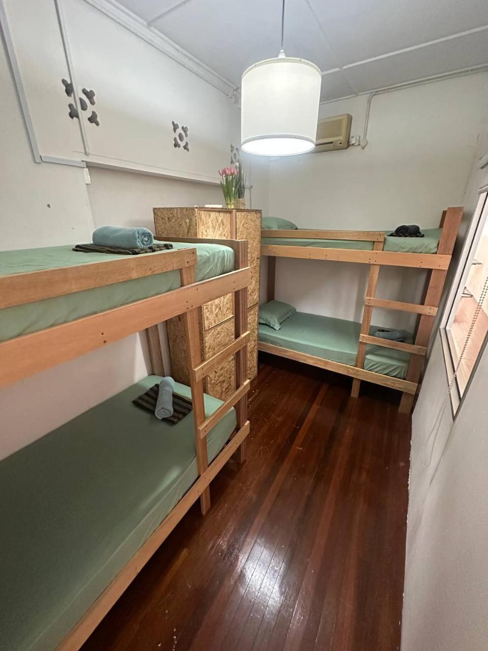 Spot On 90898 Kasturi Alley Guest House & Cat Hotel Malacca Εξωτερικό φωτογραφία